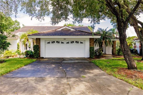 GARDEN LAKES VILLAS CONDO #3