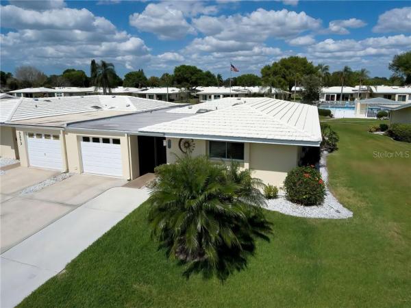 SOUTH GATE VILLAGE GREEN 06