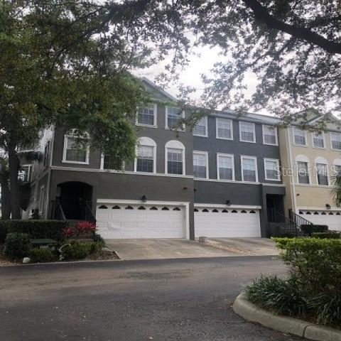 HARBOURSIDE AT HARBOUR ISLAND