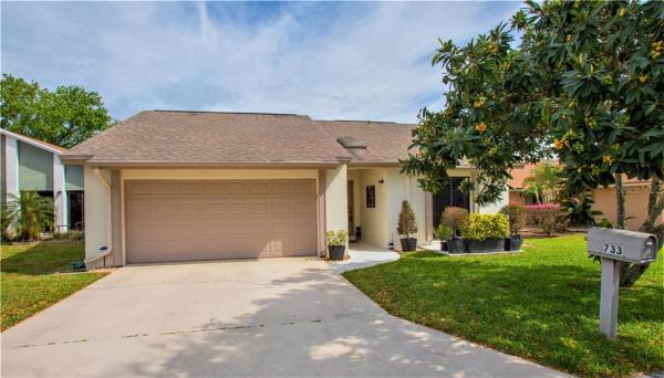 WEDGEWOOD TENNIS VILLAS