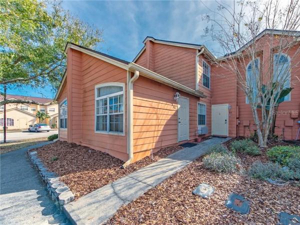 ISLAND CLUB WEST PH 02