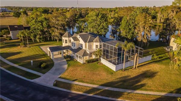 FORMOSA GARDENS UNIT 01