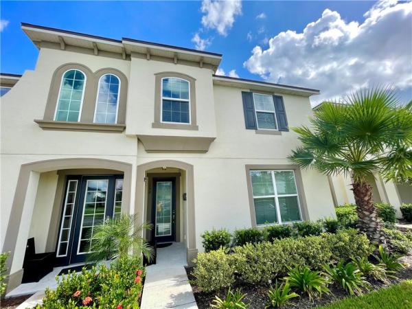 SOLARA RESORT PB 25 PGS 175-182 LOT 145