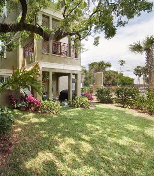 ASBURY PARK VILLAS & TOWNHOU