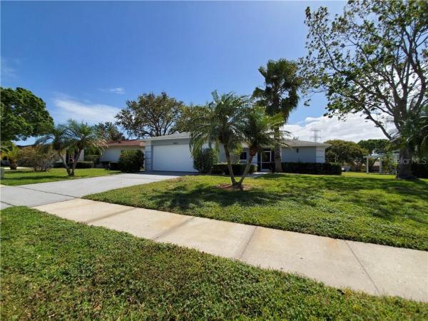 LAKES UNIT II PH I SEC II THE