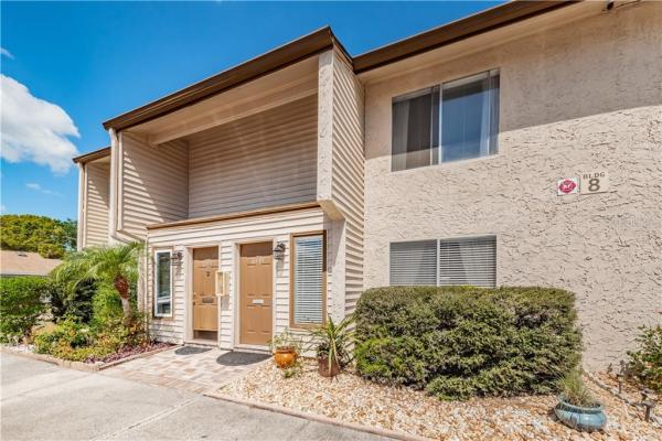 BARKWOOD SQUARE CONDO