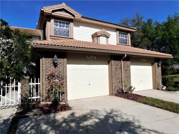 LAUREL OAKS AT EAST LAKE