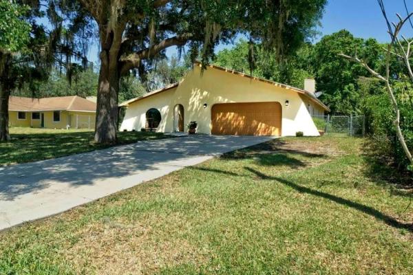 DE SOTO LAKES UNIT 13