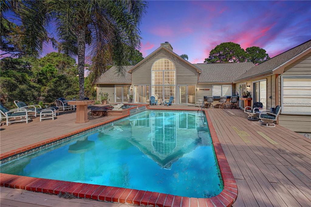 ENGLEWOOD GARDENS - фото