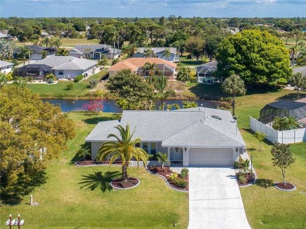 ROTONDA WEST PEBBLE BEACH