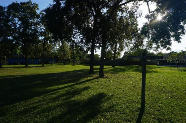 ORANGE BLOSSOM HILLS UN 12