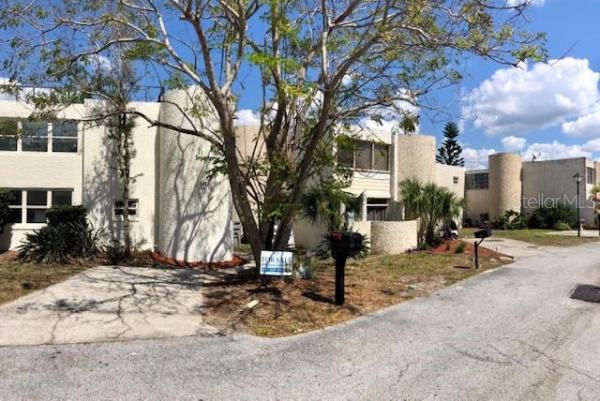 EN COURTE GREEN 1ST ADD