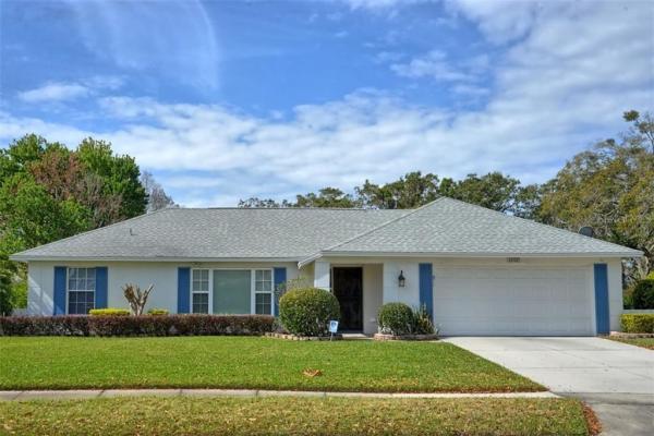 WINTER WOODS UNIT 04