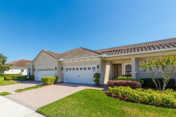 CYPRESS RESERVE VILLAS