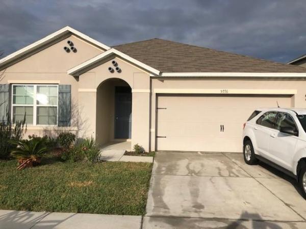 LAKESIDE LANDINGS PH 01