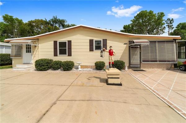 LADY LAKE ORANGE BLOSSOM GARDENS UNIT 10