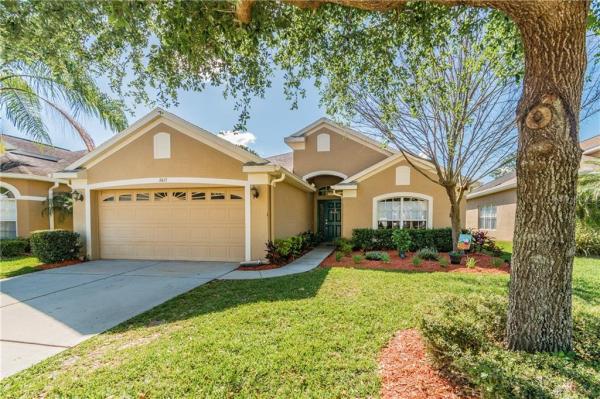 PLANTATION PALMS PH 6