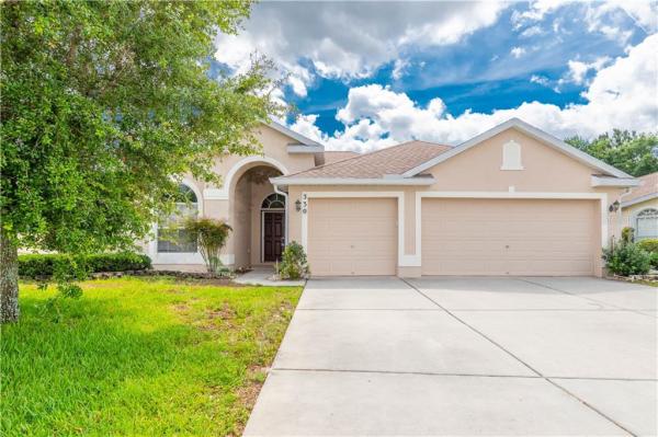 WELLINGTON AT SEVEN HILLS PH10