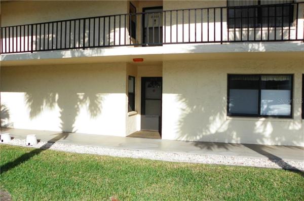 VILLAS DE GOLF CONDO