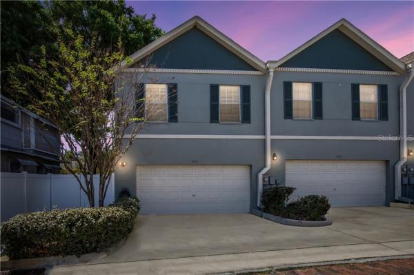BOURBON STREET BUNGALOWS