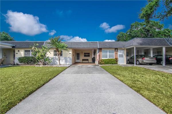 SKYE LOCH VILLAS UNREC