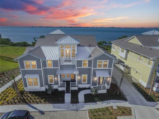 EDGEWATER WALK II ON HARBOUR IS 2,4,8-11