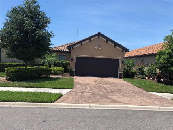 BELLACINA BY CASEY KEY