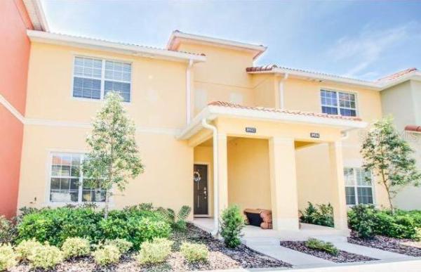 PARADISE PALMS RESIDENCE PH 2