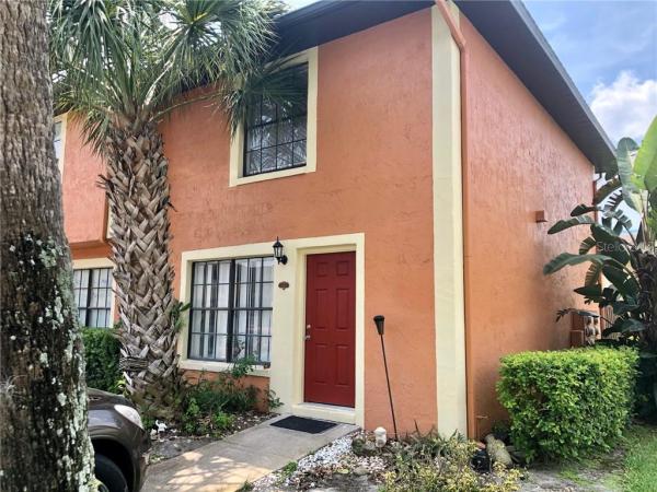 HIDDEN OAKS CONDO PH 05