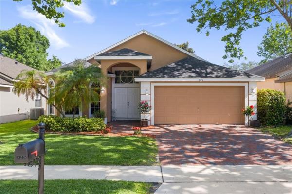 LAKE GRIFFIN ESTATES