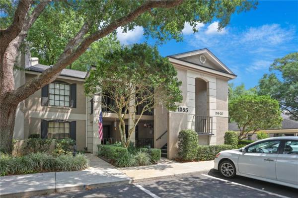 KENSINGTON PARK CONDO