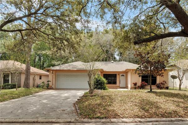 COUNTRY CREEK THE TRAILS AT