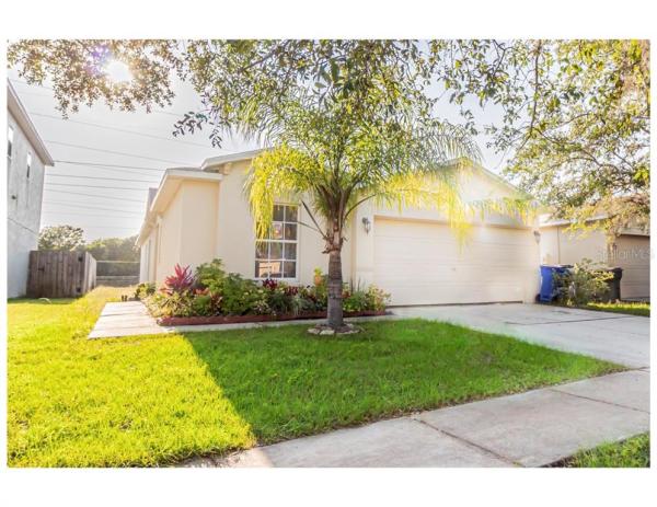 CARRIAGE POINTE PH 1