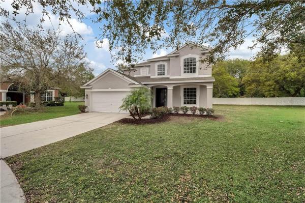 OAKS AT VALRICO PH 2