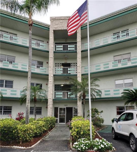 FIVE TOWNS OF ST PETE