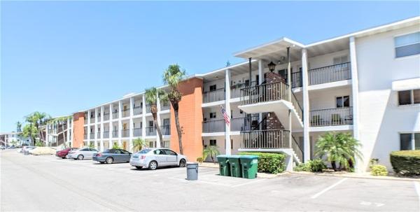 THE FOURTH BAYSHORE CONDO