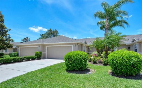 HERITAGE OAKS GOLF & COUNTRY CLUB