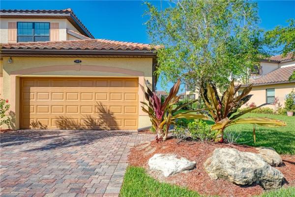 GRAN PARADISO COACH HOMES 1 AT GRAN PARADISO