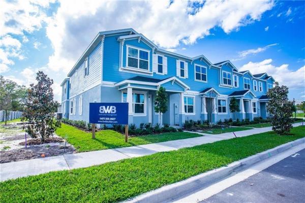 ROYAL ESTATES LUXURY TOWNHOMES