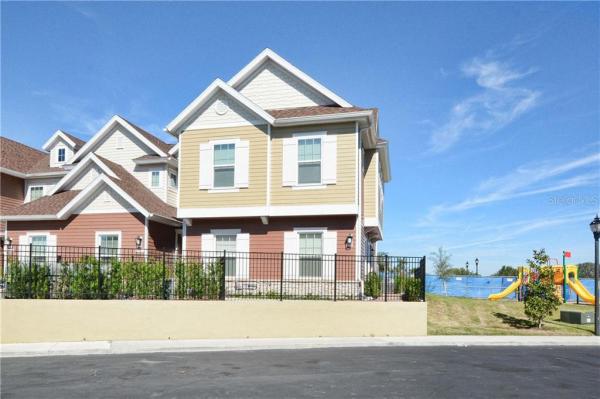 SUMMERVILLE RESIDENCE