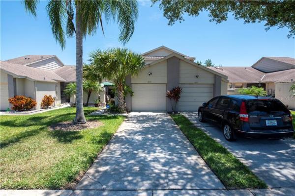 FAIRWAY TWNHMS AT MEADOW WOODS REP