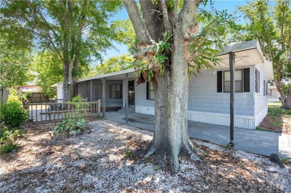 LYNNWOOD ESTATES 1ST ADD