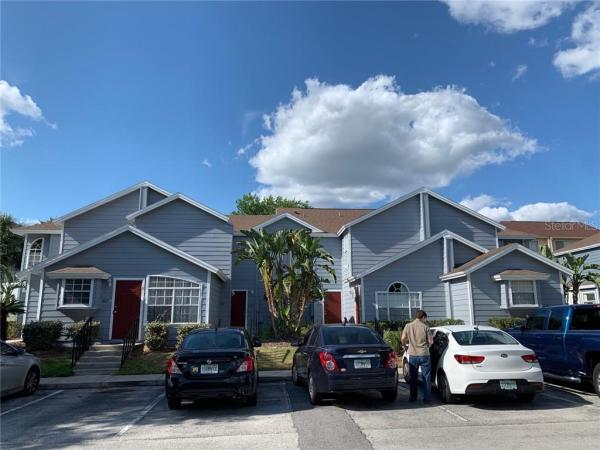 ISLAND CLUB WEST PH 01