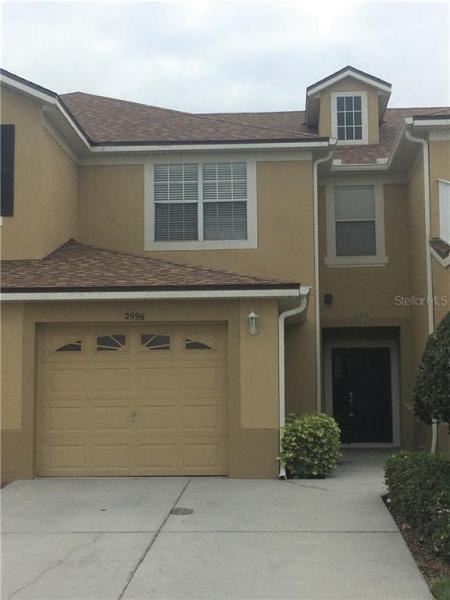 TOWNHOMES FLORA RIDGE