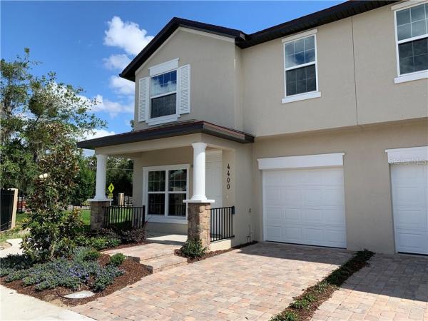 SUMMER FLOWERS TOWNHOMES