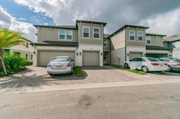 TOWNS AT BELLEAIR GROVE