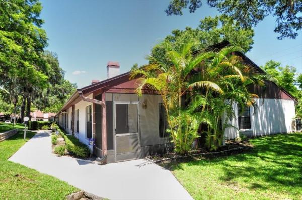 MAGNOLIA RIDGE CONDO