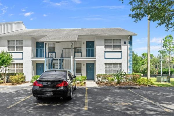 BORDEAUX VILLAGE A CONDO