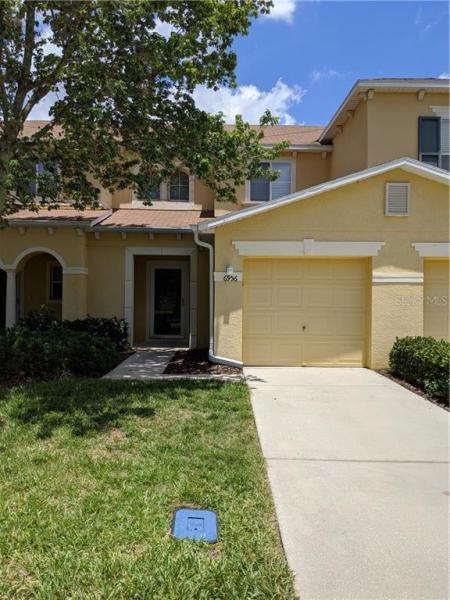 ST CHARLES PLACE PH 06