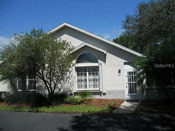 FAIRWAY PALMS A CONDO